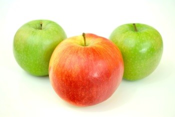 Apples-to-lose-weight-in-the-low-carb-diet