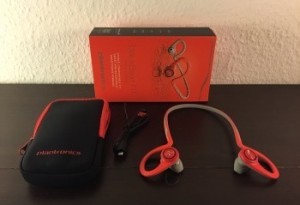 Bluetooth-Sport-Kopfhörer-Plantronics-Backbeat-Fit-ausgepackt