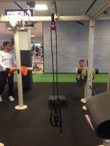 Variosling Schlingentrainer mit Umlenkrolle bei McFit Hannover